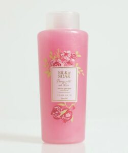 Silk & Soak Pomegranate & Rose Foam Bath